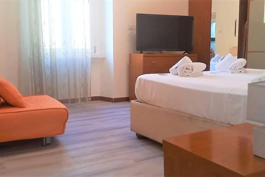 Cozy Flat In Testaccio โรม ภายนอก รูปภาพ